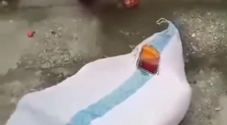 ঠাকুরগাঁওয়ে বস্তা বন্দি মাদ্রাসার ছাত্রী সকালে যে ভাবে উদ্ধার করা হয়।