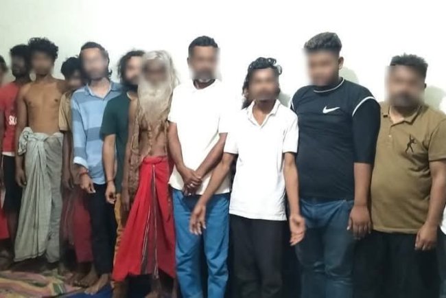 কোতয়ালী থানা পুলিশের বিশেষ অভিযান; মাদক কারবারিসহ গ্রেফতার ১৫