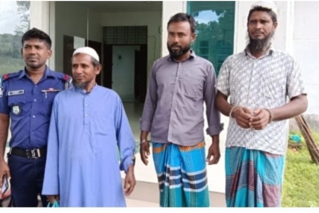 অবৈধ কারেন্ট জাল ব্যবহার, হিজলায় ৩ জেলের বিরুদ্ধে মামলা